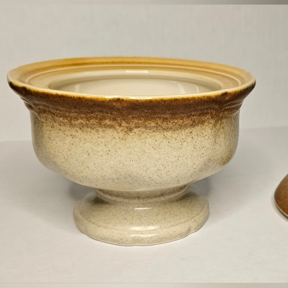 Sugar Bowl & Lid Vintage 1981 Whole Wheat by MIKASA: [E8000]